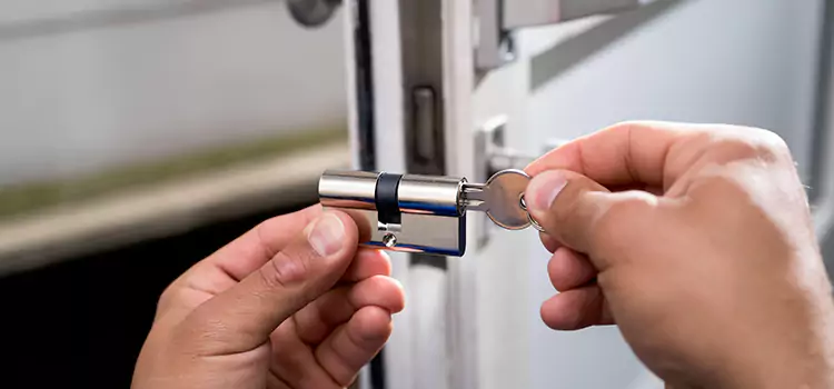 Emergency Locksmith for House Kentwood