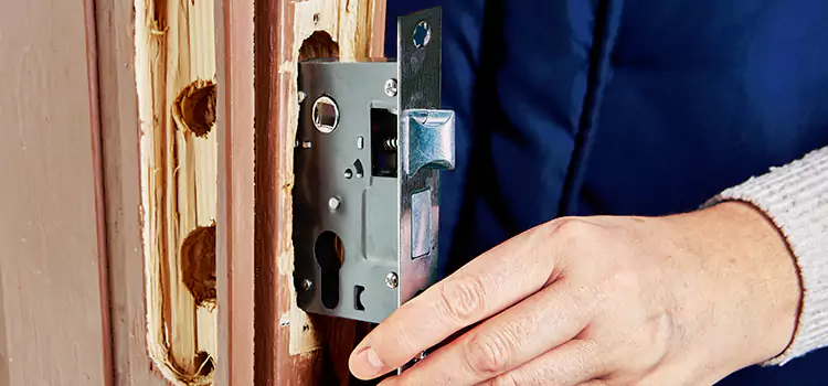Garage Door Lock Replacement Kentwood